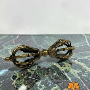 Rdorjee à 9 branches en bronze massif