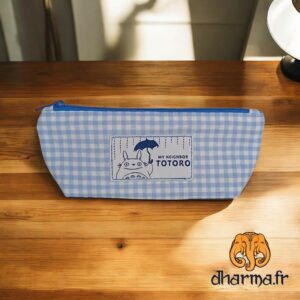 Trousse Totoro à carreaux
